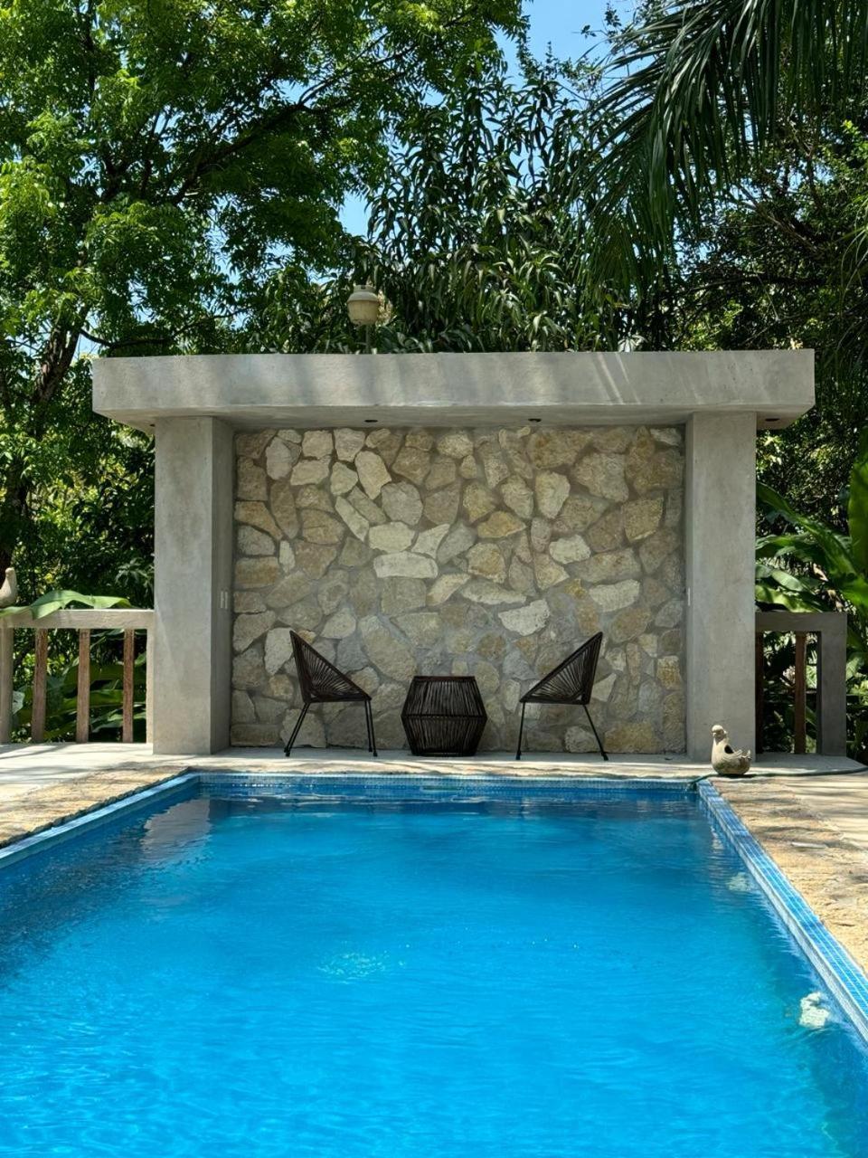 Maya Rue Palenque